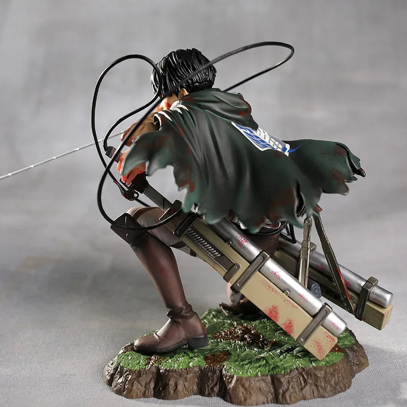 Figura de 18cm Levi Ackerman Shingeki No Kyojin PVC ENVIO GRATIS